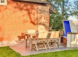 Gorgeous Home In Emmelsbüll-Horsbüll