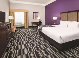 Baymont by Wyndham Dallas South-DeSoto