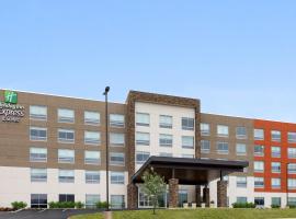 Holiday Inn Express & Suites Waynesboro East, hotel com estacionamento em Waynesboro