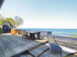 Four-Bedroom Holiday Home In Stroby, hotel v destinaci Strøby