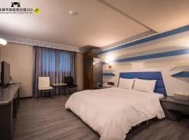 Golden Phoenix Hotel