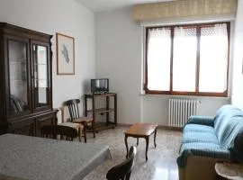 N139 - Numana, trilocale in centro a 200 mt dal mare