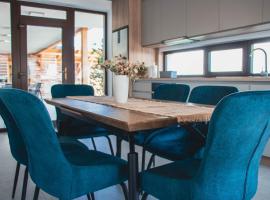 Nagy-Z&aacute;tonyi Vend&eacute;gh&aacute;z, hotel para golfe em Dunasziget