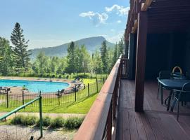 Condo at Lutsen Mtn, Ski in Ski out, Gorgeous views of Moose Mtn, condo in Lutsen