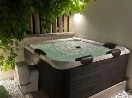 Luxury Apartment Collection Sea Suite Jacuzzi