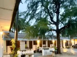 Andiana Beach & Resort, Bachok - Seaview & Swimming Pool