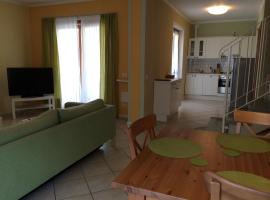 Appartamenti Girasole, serviced apartment in Cannobio