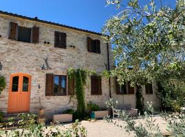 Casa delle Sorgenti, Hotel in Montefiore dellʼAso