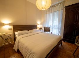 Hotel Ristorante San Giuseppe, hotel en Cernobbio