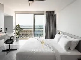 Nero Luxury Suites by Zennova
