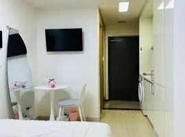 SQ Seoul Sillim Property