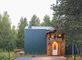 The Calder Cabin