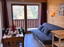 Appartement 6 personnes au pied des pistes - Ecrin des Neiges 205