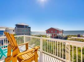 Ocean Views + Deck: Family Home, Steps From Beach, hotel a Indian Pass