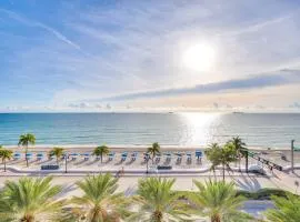 Resort Perks Luxe Florida Condo Near Restaurants!
