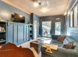 Grill and Rooftop Deck Cozy Hideaway in Garfield