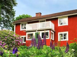 6 person holiday home in LÖNASHULT, hotel in Lönashult