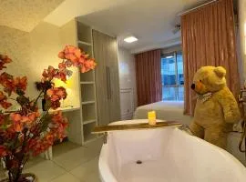 STUDIOS DE LUXO Recreio RJ até 4P