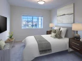 Holiday in LA - 1br with Free parking, Laundry, Pool