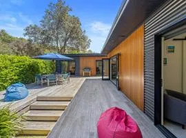 Tranquil Escape - Waihi Beach Holiday Home