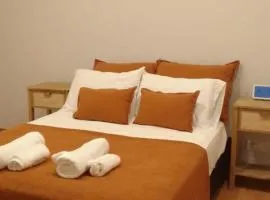 Albarellos Delta - Tigre Centro Turístico & Parking incluido