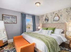 GAME DAY Haven- Sleeps 10, Near Notre Dame & DT!