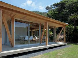 SHINMINKA Villa UTTABARU, hotel v destinaci Amami