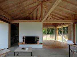 SHINMINKA Villa UTTABARU、奄美市のホテル
