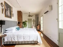 Chic Cottage near the Lower French Quarter
