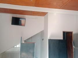 A Apartaestudio central amoblado con cocina y ba&ntilde;o, alojamiento con cocina en Chiquinquir&aacute;