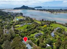 Rewa Rewa Retreat - Tairua Holiday Home