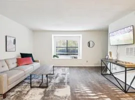 Northcliffe 404 I Fully Furnished 1 Bedroom 1Bth