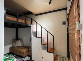 Lee's Transient Unit 1, hostel em Digos