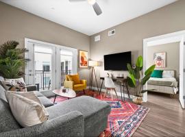 Luxury High-Rise Living in SLC, hotel in Salt Lake City