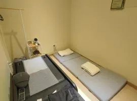 Myeongdong Hostel Zamshh - Female Only