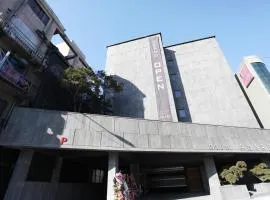 Hotel Amare