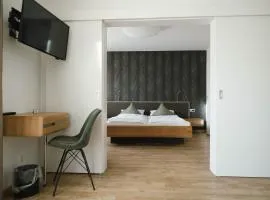 Feelfalt Hotel