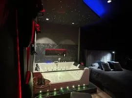LoveroomXspa