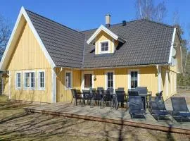 Lovely Home In Köpingsvik With Sauna
