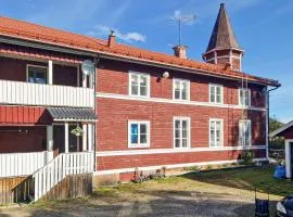 Bonito Apartamento De 6 Habitaciones En