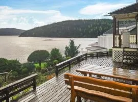 3 Bedroom Lovely Home In Mosvik