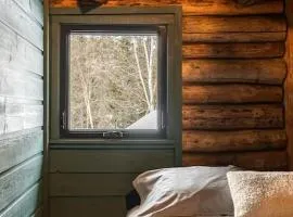 ÖBois Charlevoix - L'Écurie 2 Studio