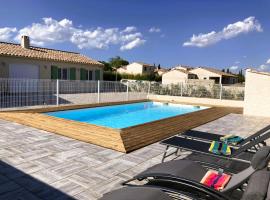 Lily, Hotel in Escales