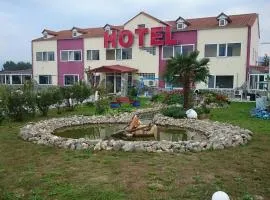 Hotel Konstantina