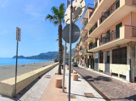 Appartamento Mare Marconi, apartment in Letojanni