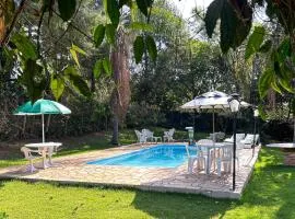 Chacara com piscina, WiFi e lazer completo - SP