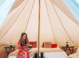 Starlight Yellowstone, campismo de luxo em Henrys Lake Airport