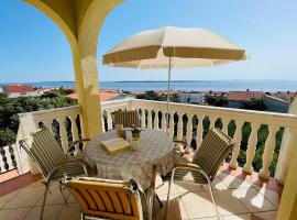 Apartmani Mare Domus, Mandre, hotel din Mandre