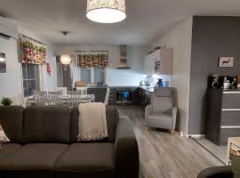 Loma-asunto Hiekkasärkillä, hotel in Kalajoki