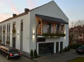 VILLA VIP POKOJE pracownicze